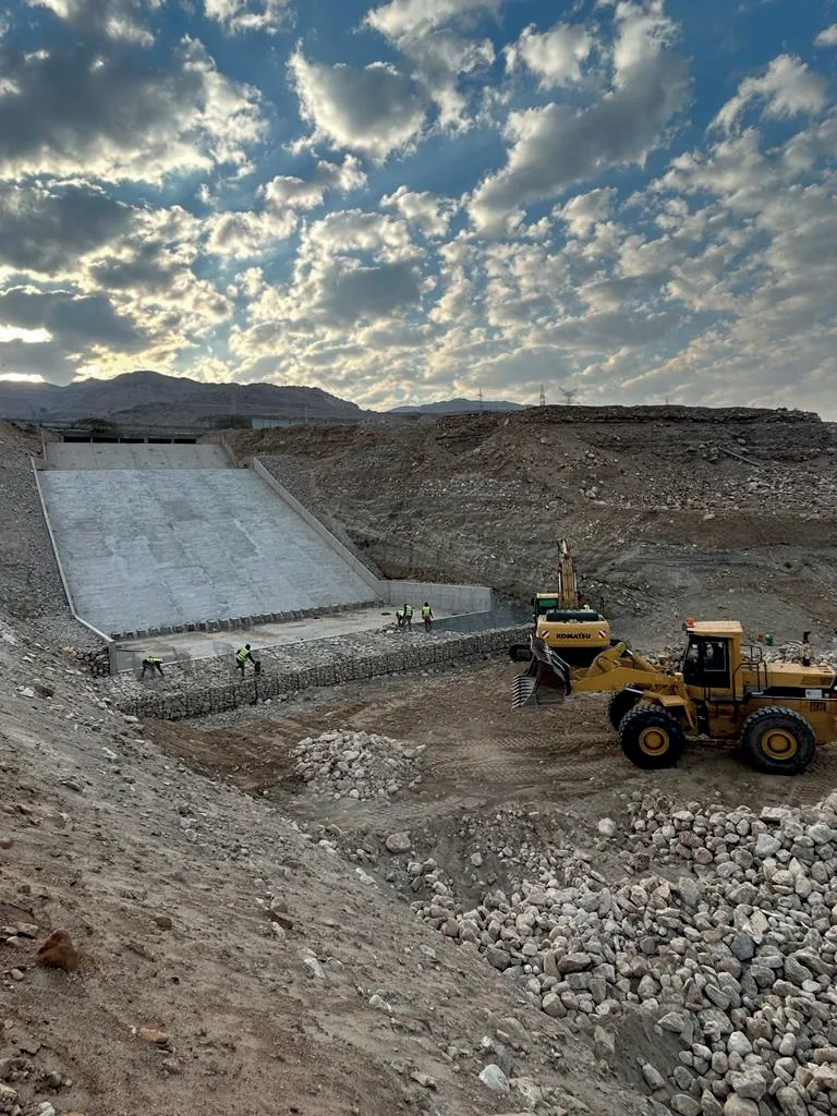 صيانة الطرق ومعالجة العبارات والمنشآت الخرسانية – طريق البحر الميت، الأردن