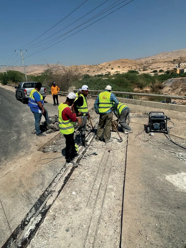 صيانة الطرق ومعالجة العبارات والمنشآت الخرسانية – طريق البحر الميت، الأردن